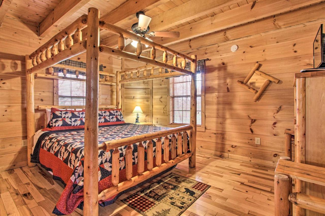 Sevierville Sanctuary Hot Tub, Pool Table And Deck! Kültér fotó